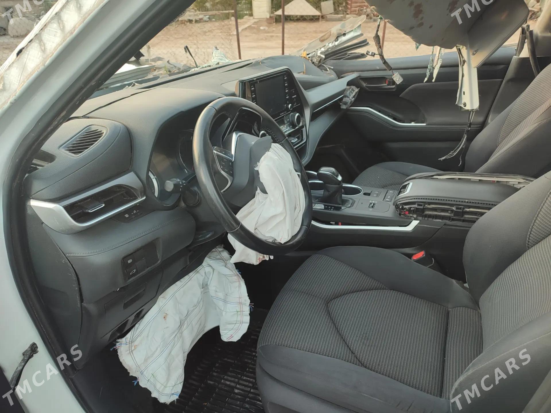 Toyota Highlander 2020 - 295 000 TMT - Мургап - img 10