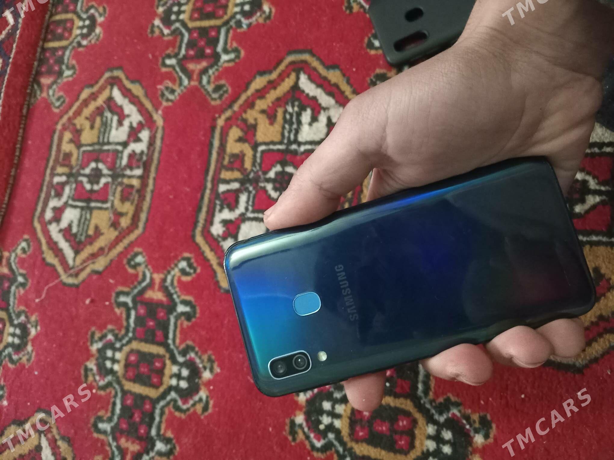 Samsung A40 4/64 - Daşoguz - img 3