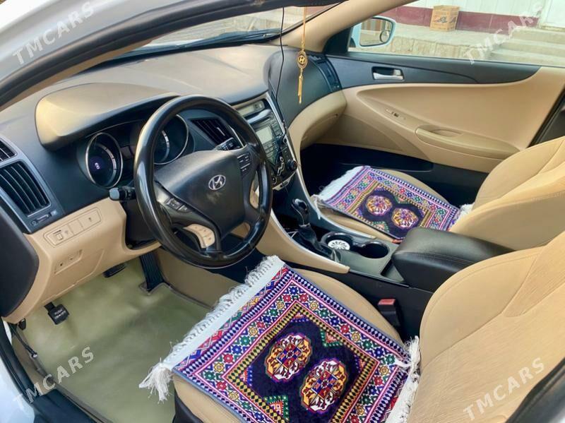 Hyundai Sonata 2010 - 150 000 TMT - Mary - img 6