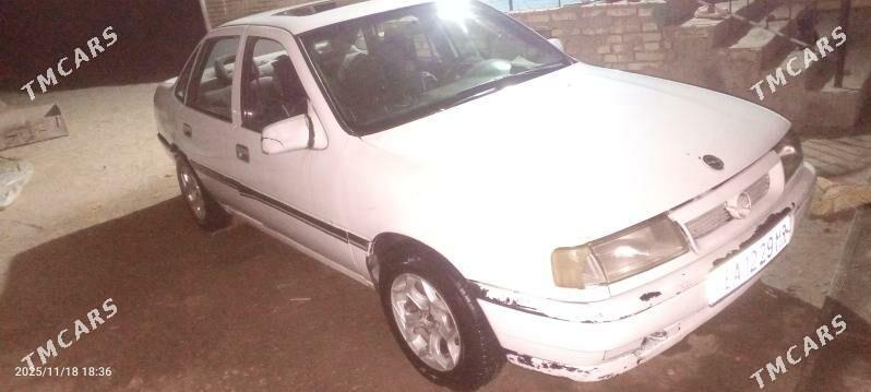 Opel Vectra 1992 - 27 000 TMT - Векильбазар - img 4