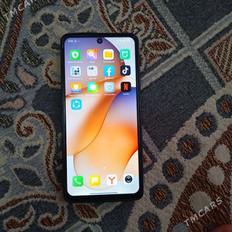 not 13 pro - Гёкдепе - img 1