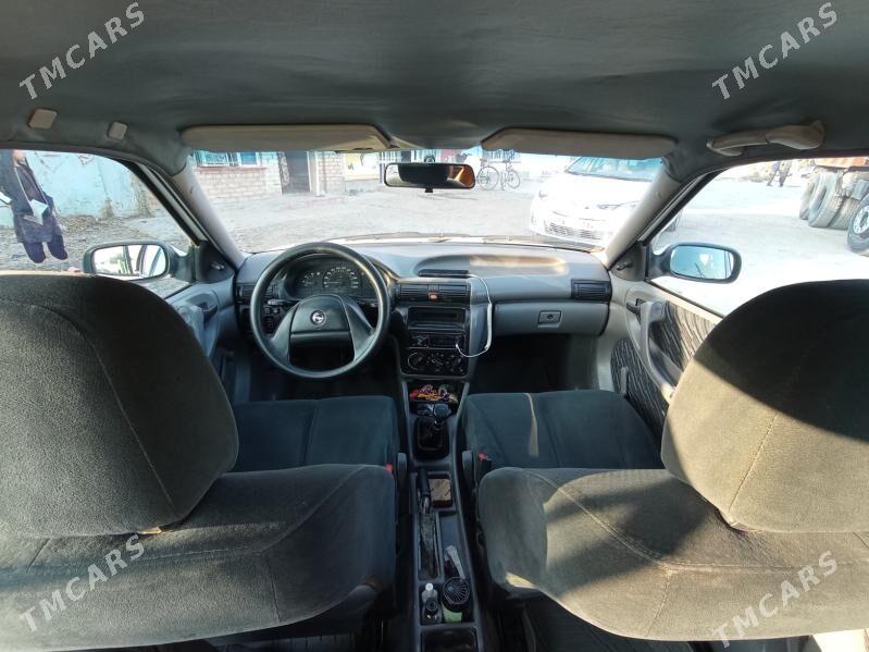 Opel Astra 1992 - 52 000 TMT - Kaka - img 5