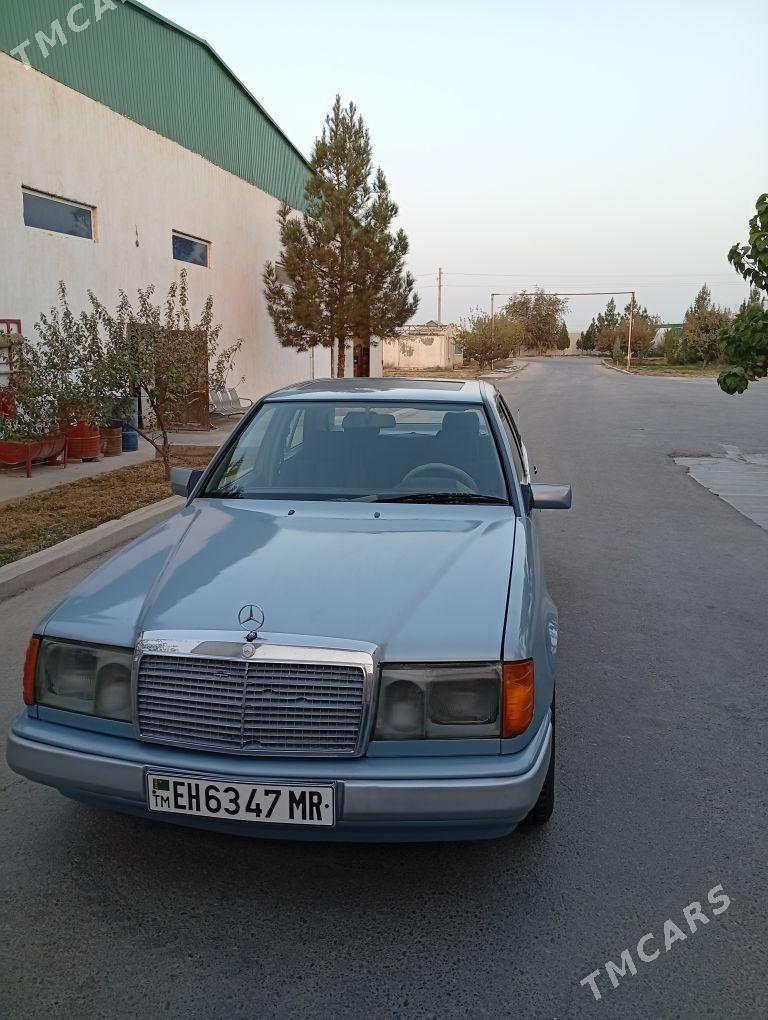 Mercedes-Benz 300E 1989 - 60 000 TMT - Мары - img 2