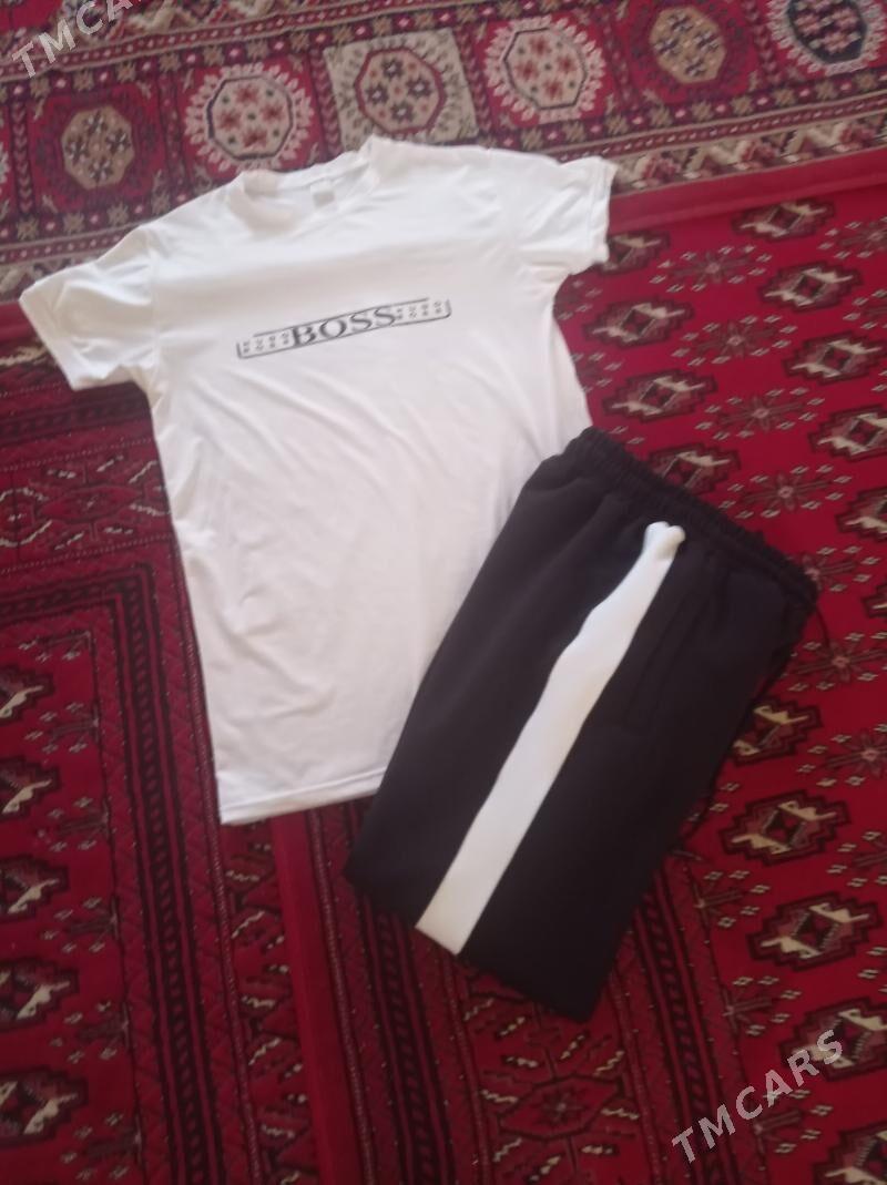 Oglan eşik tikýän. - Sakarçäge - img 3