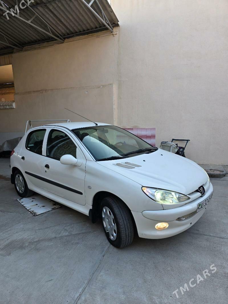Peugeot 206 2009 - 98 000 TMT - Hitrowka - img 2