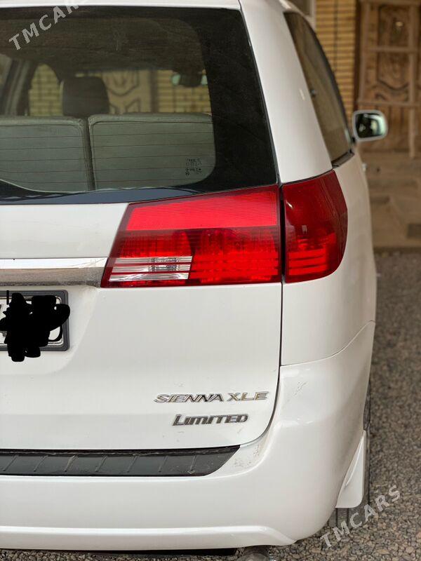 Toyota Sienna 2005 - 200 000 TMT - Mary - img 7