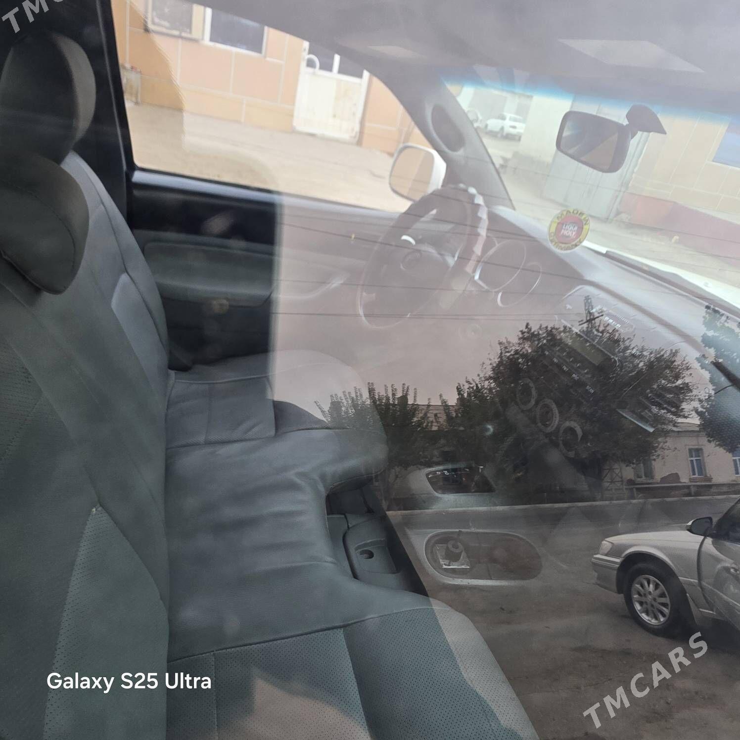 Toyota Tacoma 2008 - 190 000 TMT - Türkmenabat - img 4