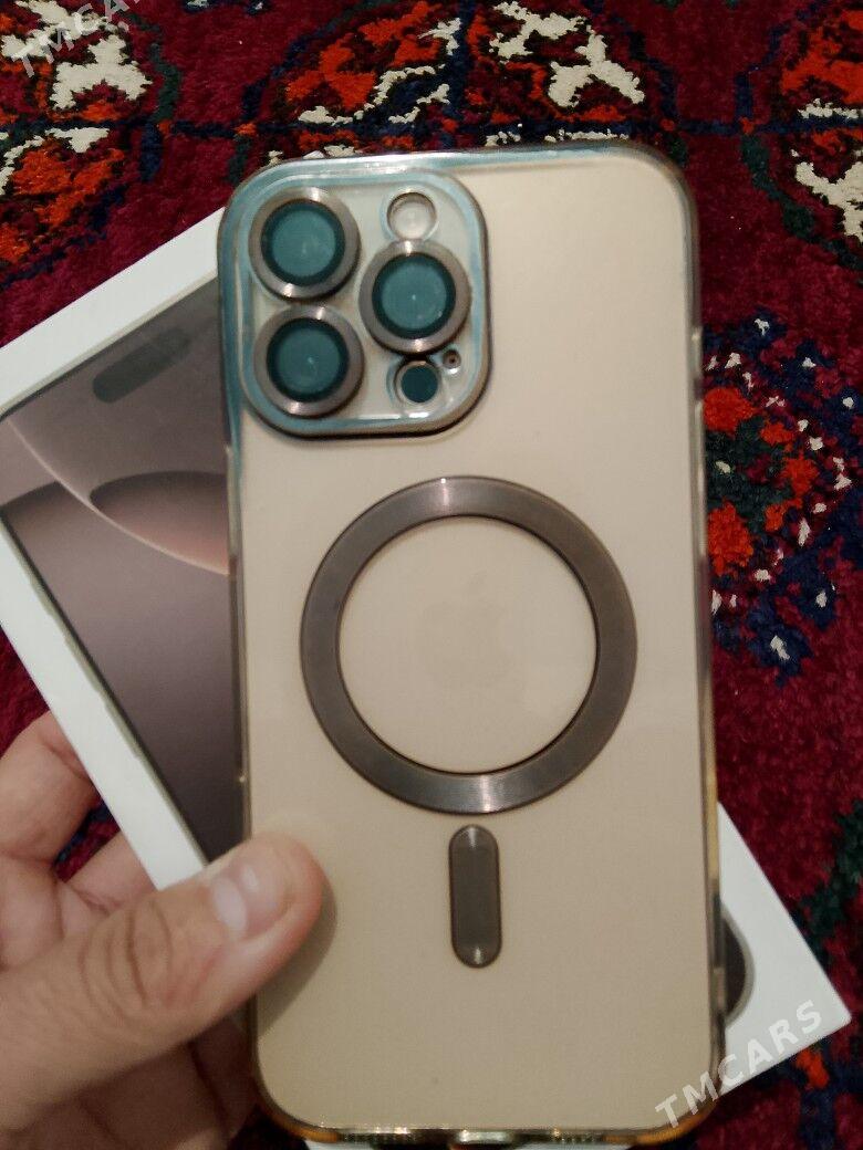 iPhone 16 pro max - Халач - img 1