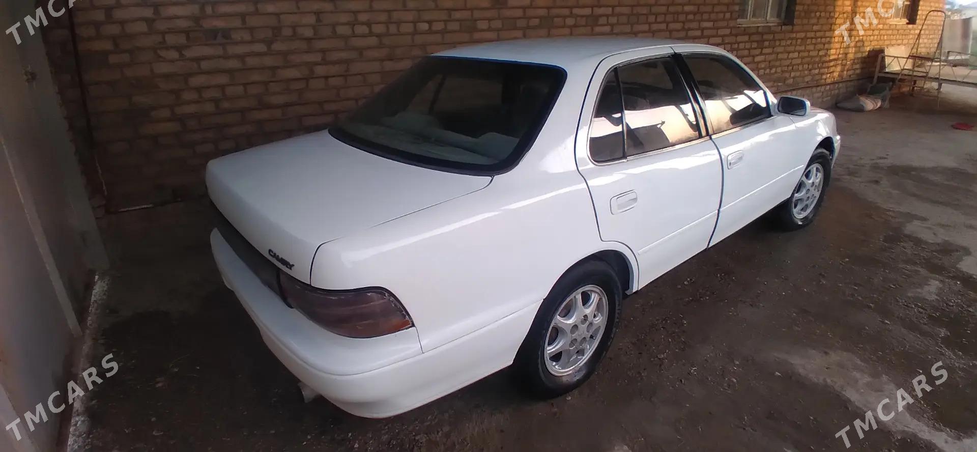 Toyota Camry 1993 - 30 000 TMT - Murgap - img 3