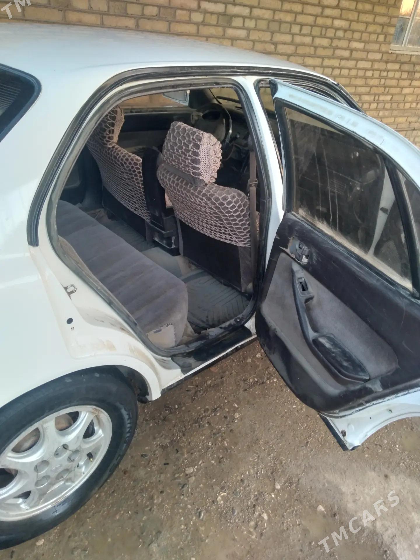 Toyota Camry 1993 - 30 000 TMT - Murgap - img 7