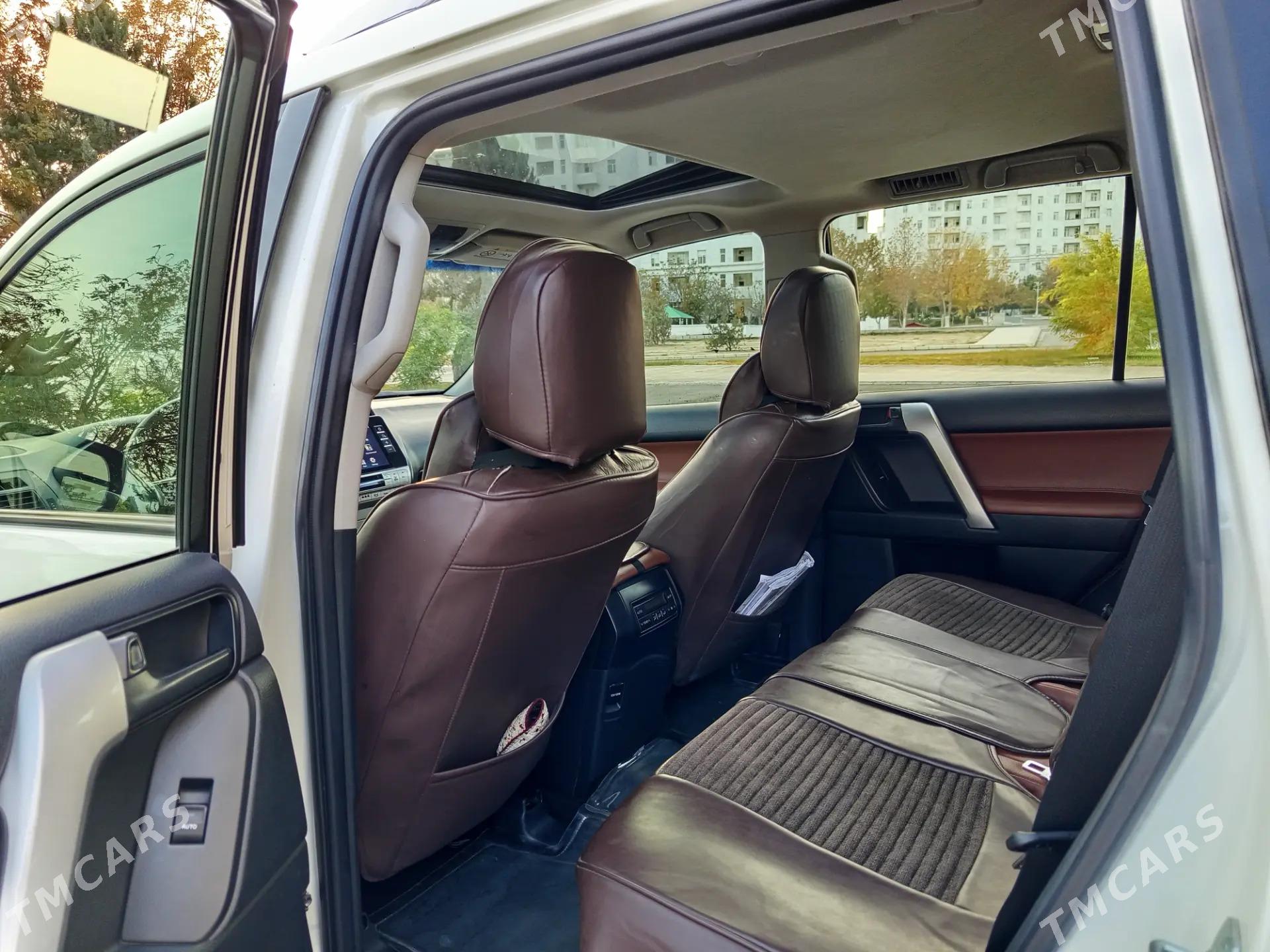 Toyota Land Cruiser Prado 2018 - 805 000 TMT - Aşgabat - img 7