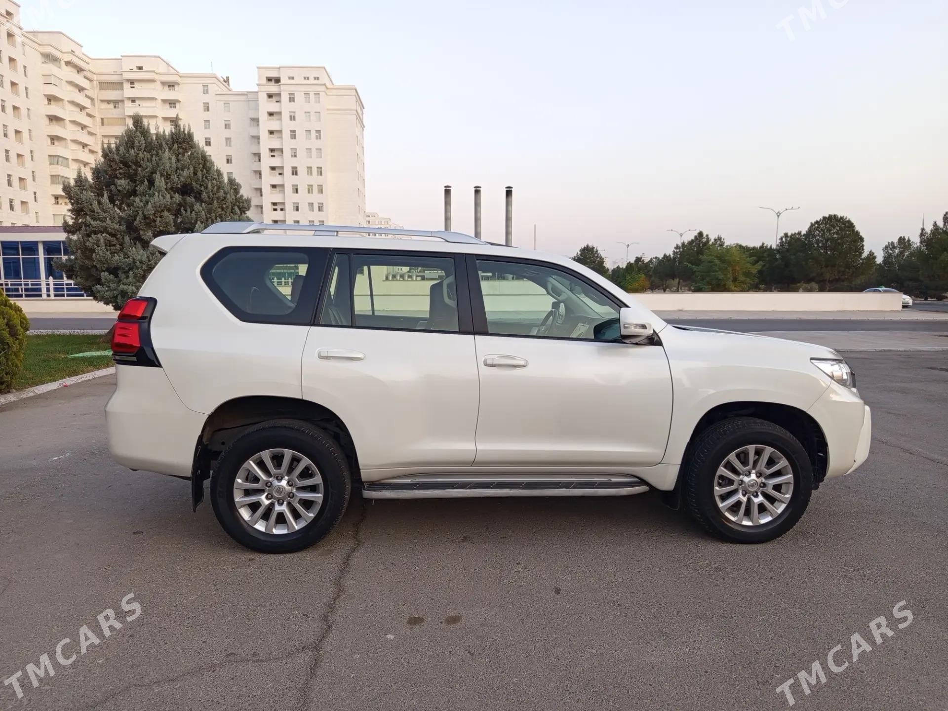 Toyota Land Cruiser Prado 2018 - 805 000 TMT - Aşgabat - img 3