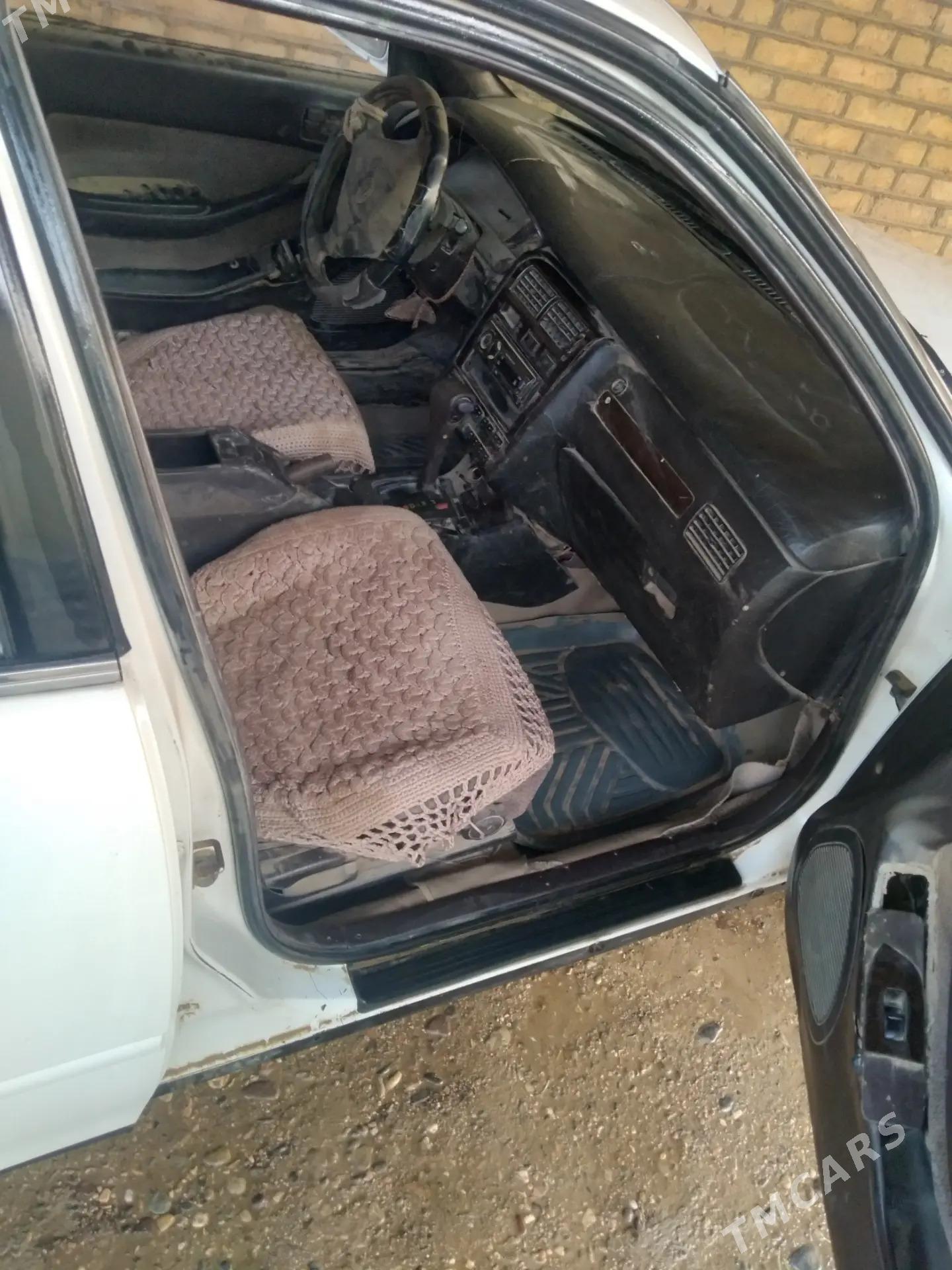 Toyota Camry 1993 - 30 000 TMT - Murgap - img 6