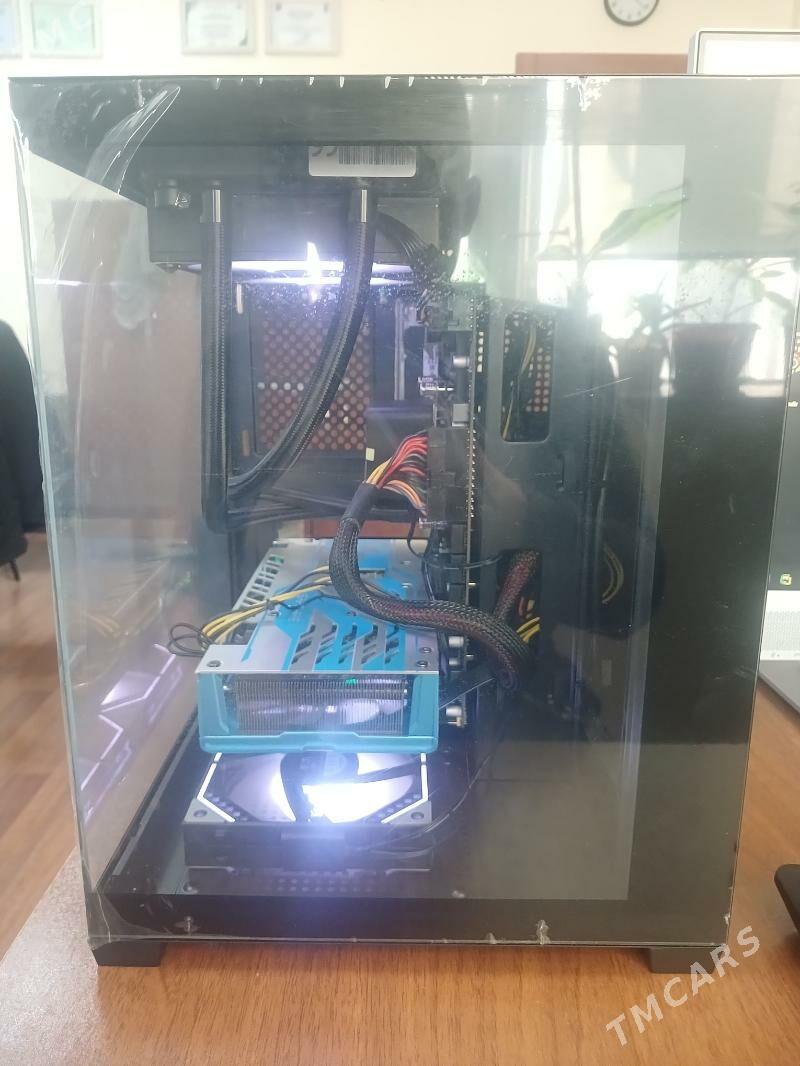 Xeon e5 2680 v4 - Hitrowka - img 2