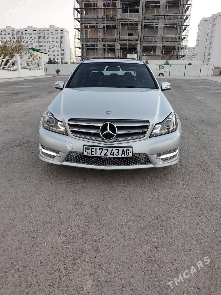 Mercedes-Benz C250 2011 - 199 000 TMT - 6 mkr - img 1