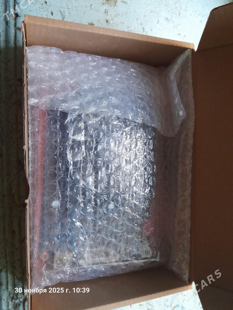 GT 420 2 GB gigabytevideokarta - Гурбансолтан Едже - img 6