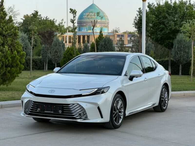 Toyota Camry 2025 - 620 000 TMT - Ашхабад - img 4