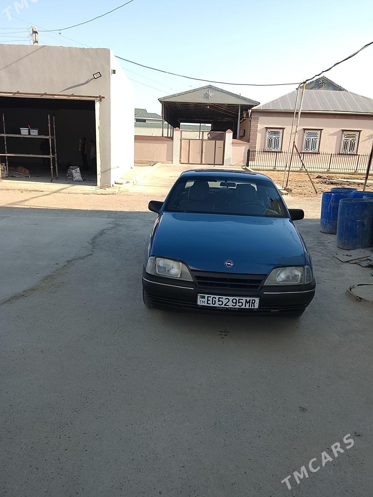 Opel Omega 1989 - 33 000 TMT - Murgap - img 1