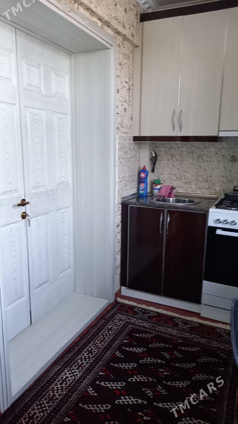 4 mkr 3/2etažy 2 kom - 4 мкр - img 3