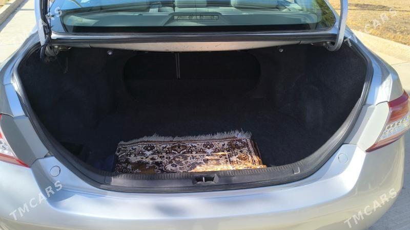 Toyota Camry 2011 - 203 000 TMT - Балканабат - img 8