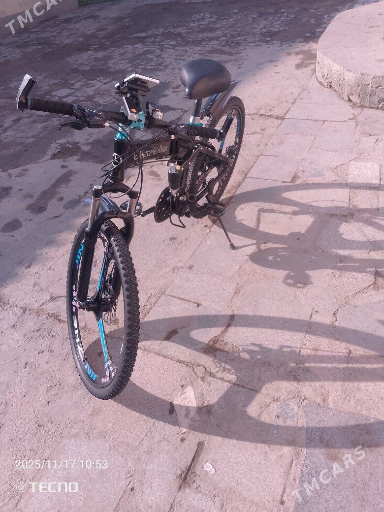 MERDEDESS TIGIR - Гарадамак - img 1