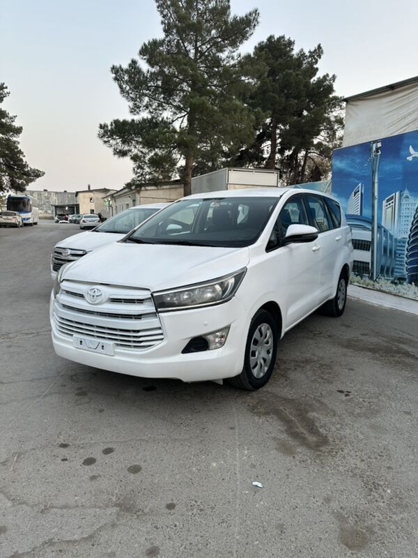 Toyota Innova 2020 - 229 000 TMT - Ашхабад - img 1