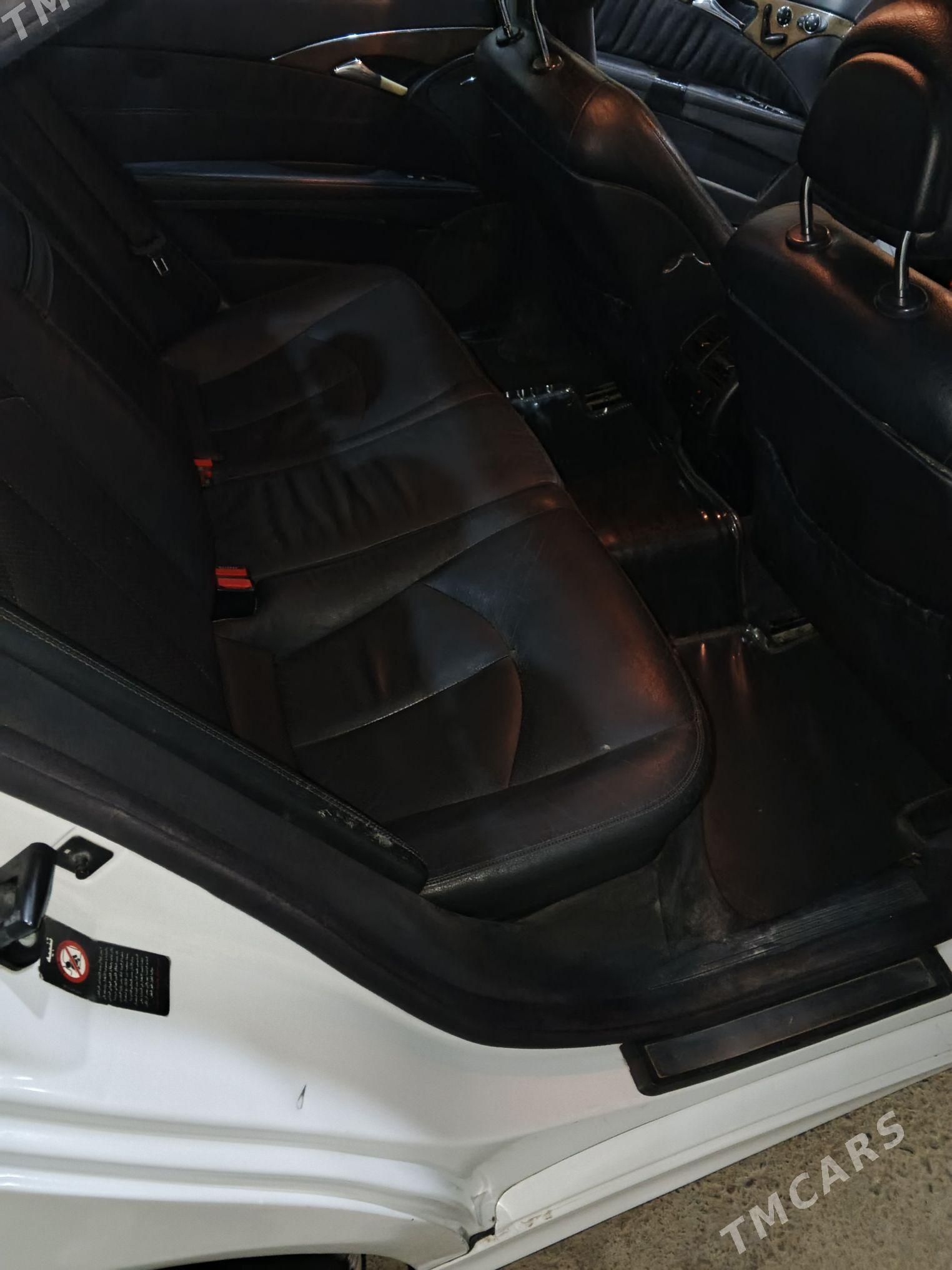 Mercedes-Benz E320 2002 - 140 000 TMT - Мары - img 10