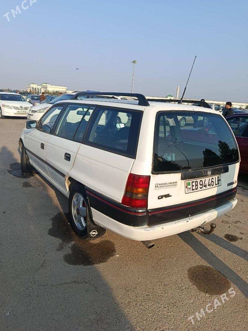 Opel Astra 1993 - 33 000 TMT - Саят - img 4