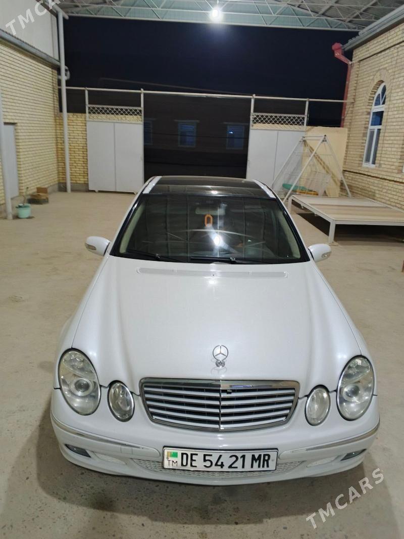 Mercedes-Benz E320 2002 - 140 000 TMT - Мары - img 2