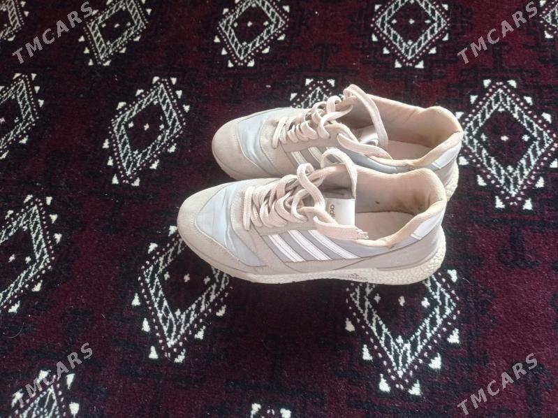 krasofka Adidas - Balkanabat - img 3