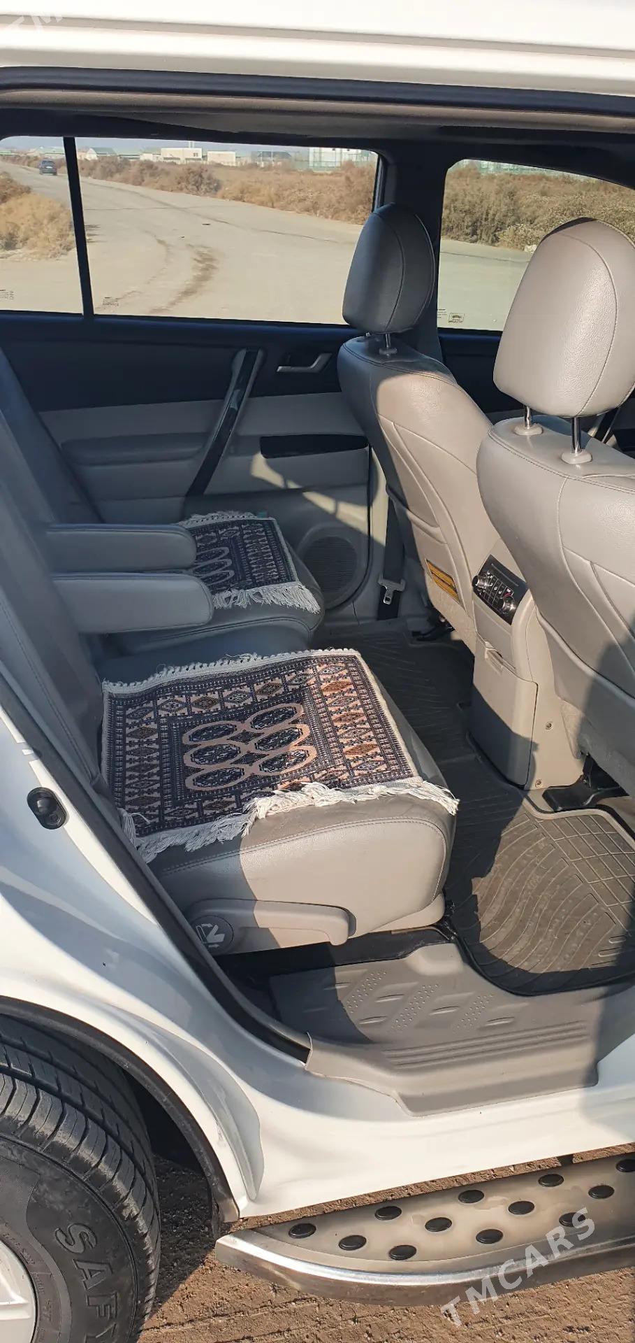 Toyota Highlander 2012 - 380 000 TMT - Köneürgenç - img 5