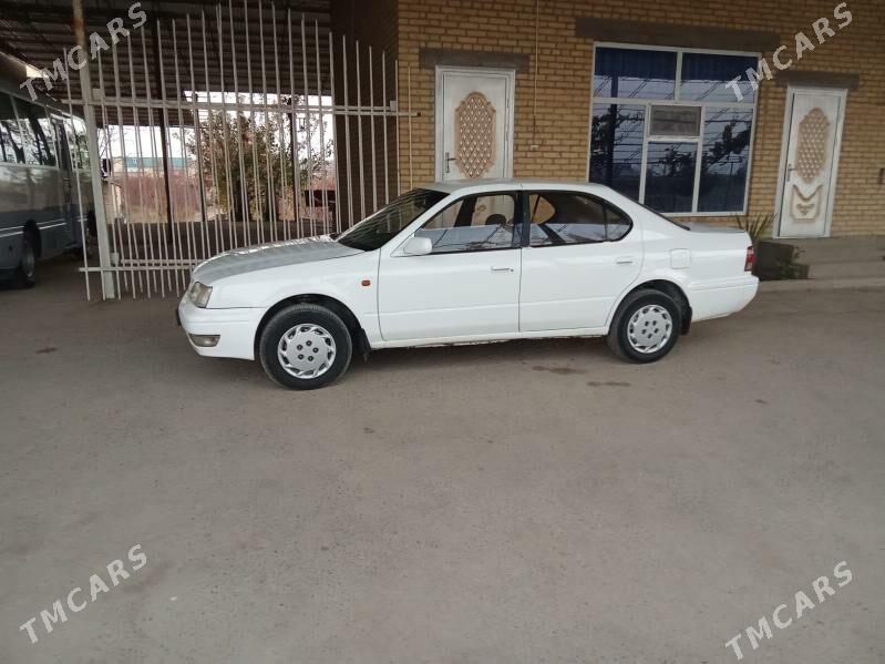 Toyota Camry 1995 - 50 000 TMT - Saýat - img 1