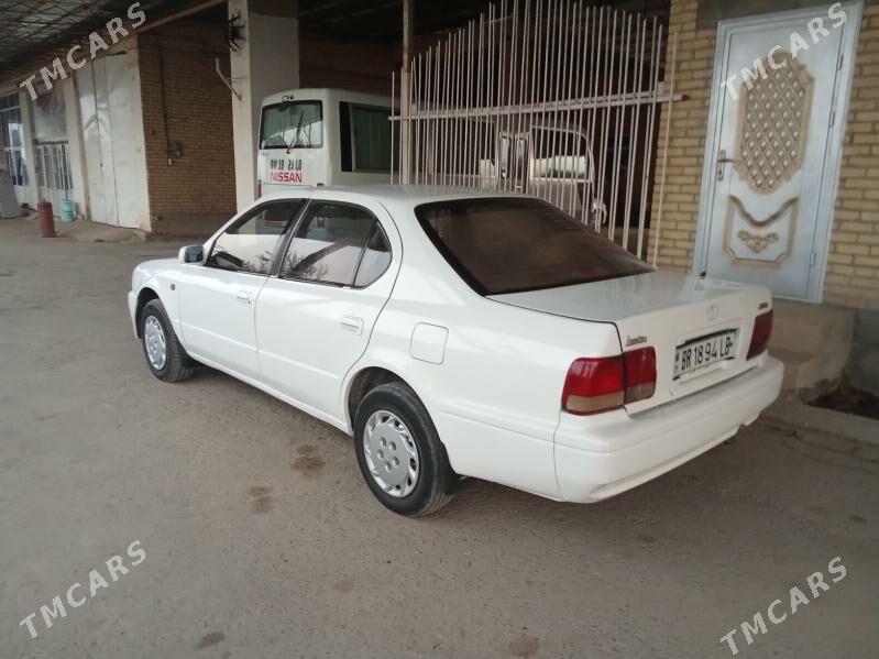 Toyota Camry 1995 - 50 000 TMT - Saýat - img 2