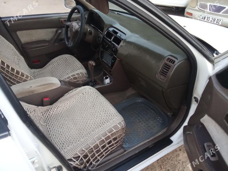 Toyota Camry 1995 - 50 000 TMT - Saýat - img 9