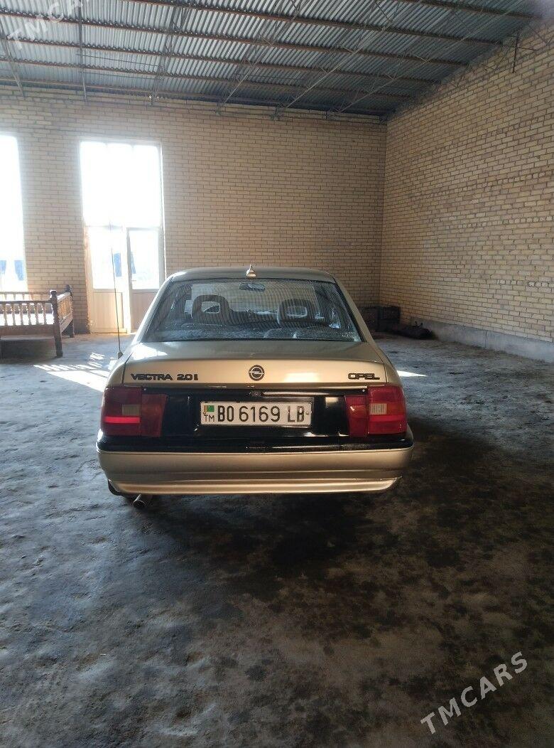 Opel Vectra 1989 - 30 000 TMT - Чарджоу - img 5