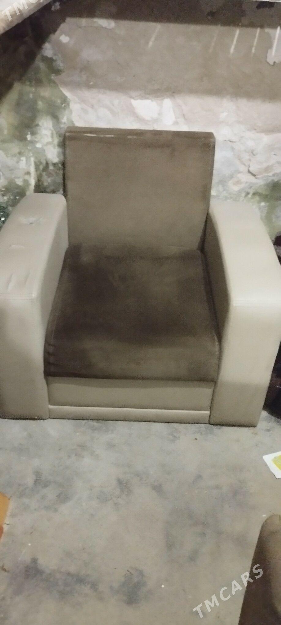 Diwan kreslo - Туркменбаши - img 2