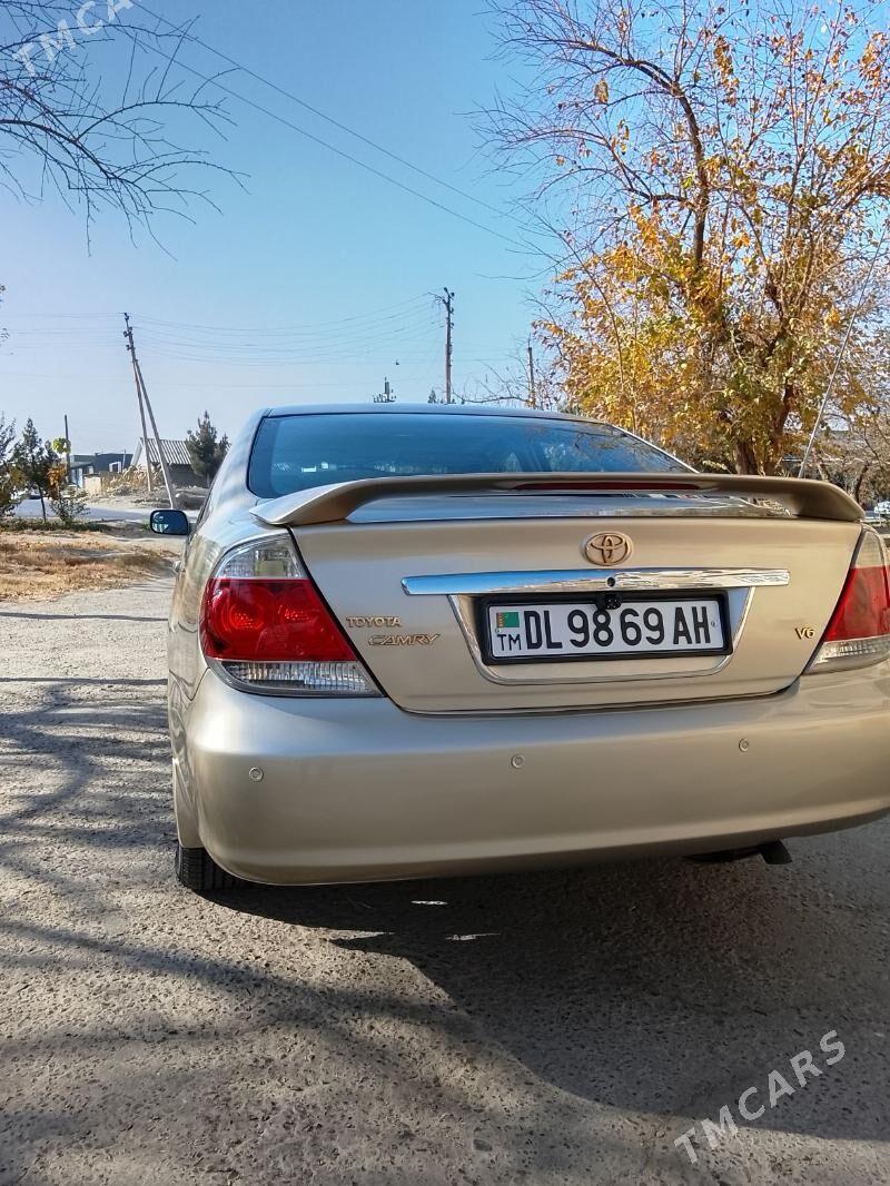 Toyota Camry 2003 - 180 000 TMT - Мары - img 3