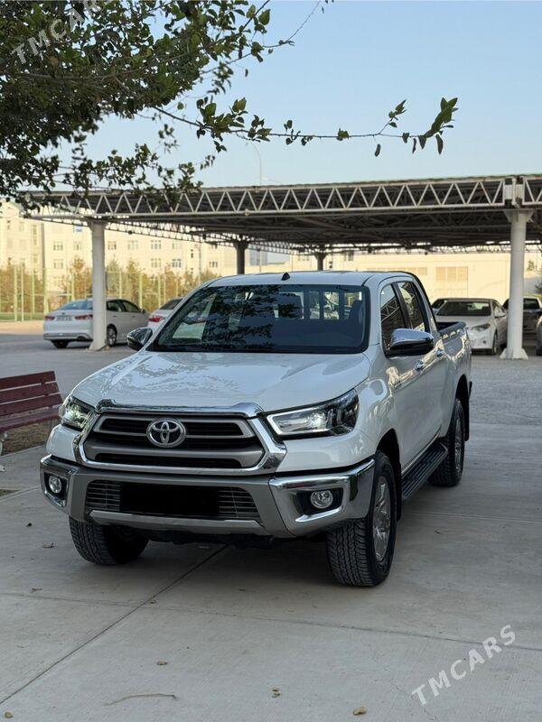Toyota Hilux 2024 - 592 000 TMT - Ашхабад - img 2
