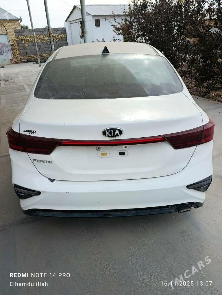 Kia Forte 2020 - 175 000 TMT - Мары - img 5