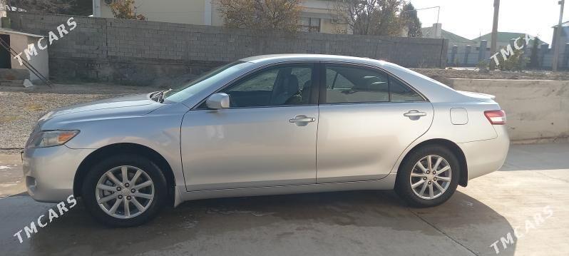 Toyota Camry 2011 - 210 000 TMT - Ак-Бугдайский этрап - img 1