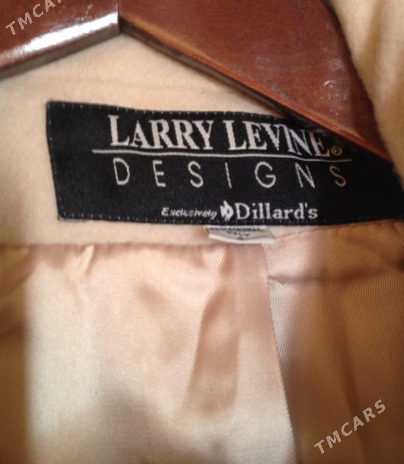 Пальто новое. Larry Levin Designs. Оригинал - Aşgabat - img 3