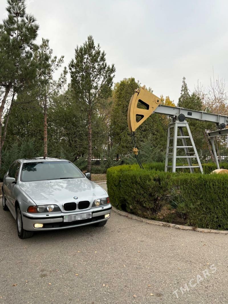 BMW E39 1999 - 100 000 TMT - Балканабат - img 6