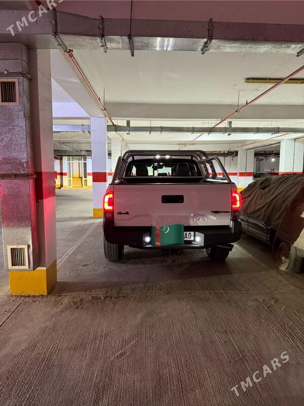 Toyota Tacoma 2020 - 420 000 TMT - Ашхабад - img 8