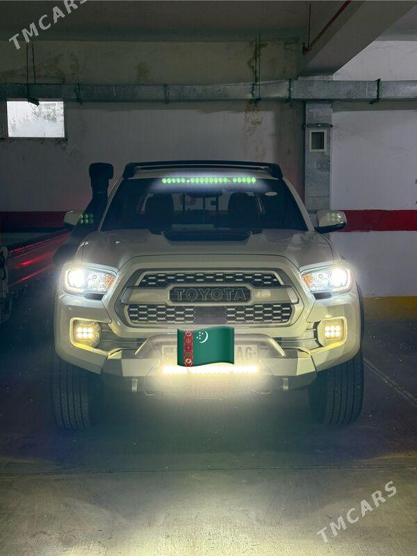 Toyota Tacoma 2020 - 420 000 TMT - Ашхабад - img 1