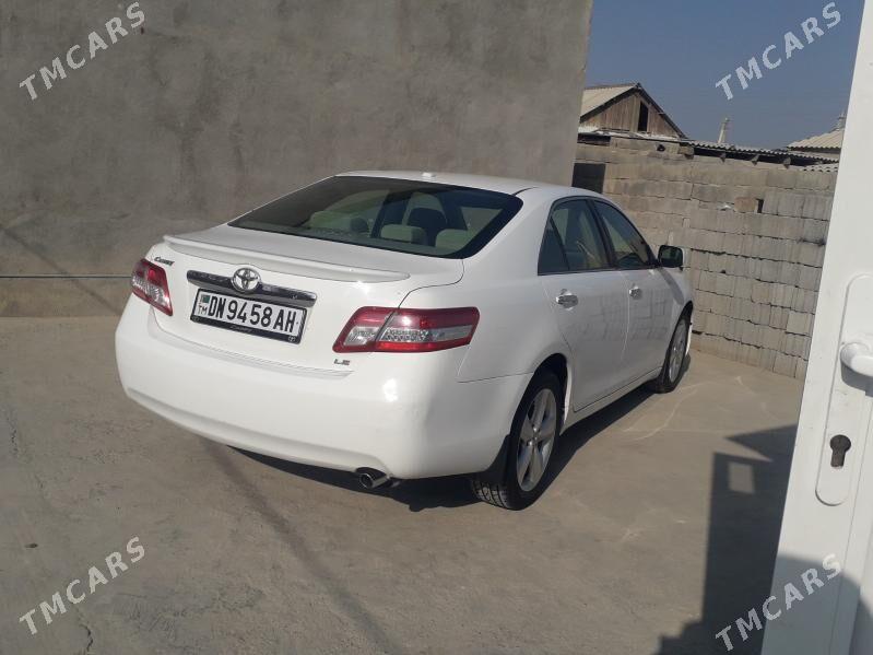 Toyota Camry 2010 - 187 000 TMT - Гёкдепе - img 2
