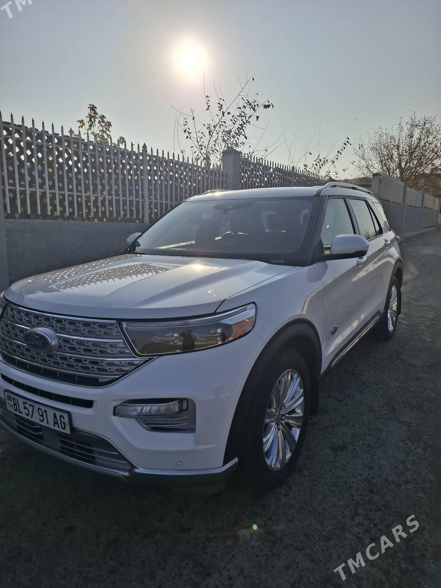 Ford Explorer 2022 - 675 000 TMT - 10 мкр - img 2
