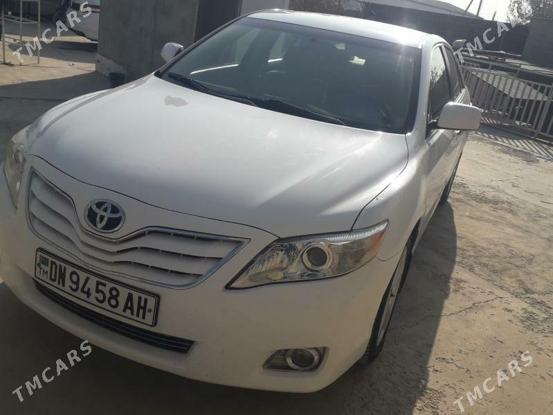 Toyota Camry 2010 - 187 000 TMT - Гёкдепе - img 1