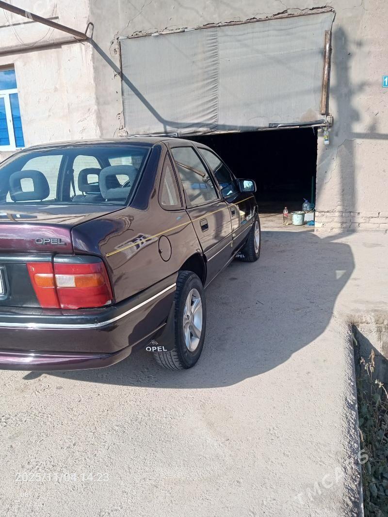 Opel Vectra 1993 - 70 000 TMT - Шабатский этрап - img 2