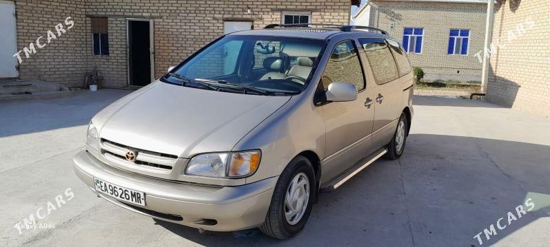 Toyota Sienna 2000 - 155 000 TMT - Mary - img 5