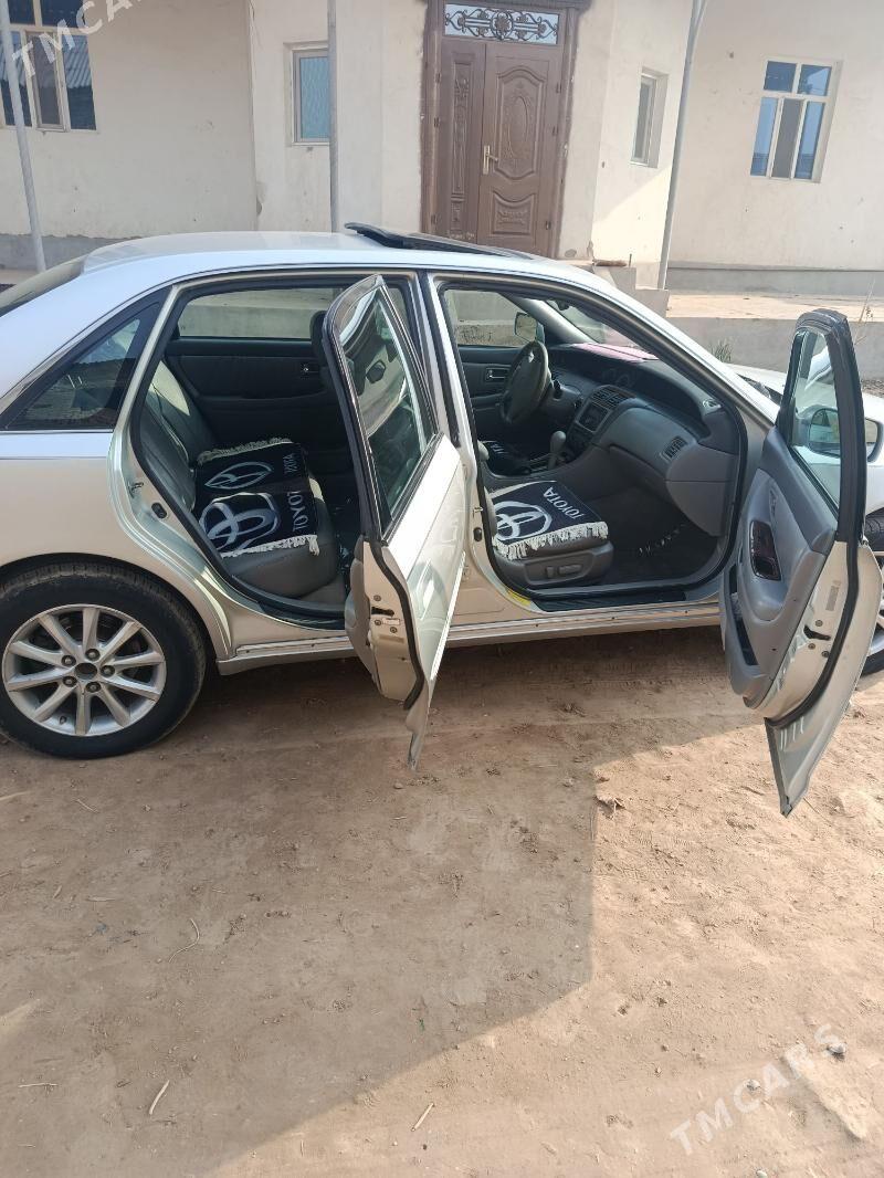 Toyota Avalon 2001 - 180 000 TMT - Дашогуз - img 2